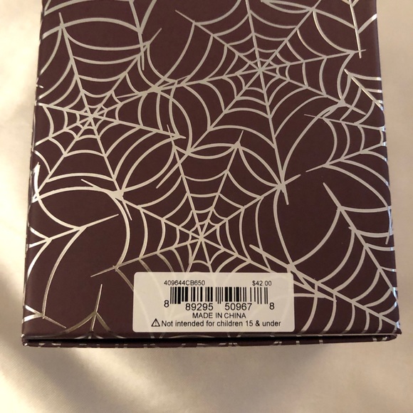 Betsey Johnson Fuchsia Tone Ghost & Spider Web Mismatch Drop Earrings NIB - Picture 11 of 12